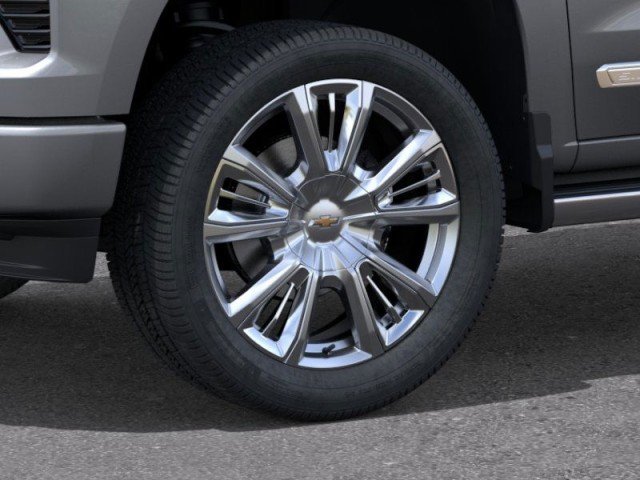 New 2026 Sterling Gray Metallic Chevrolet High Country image 9