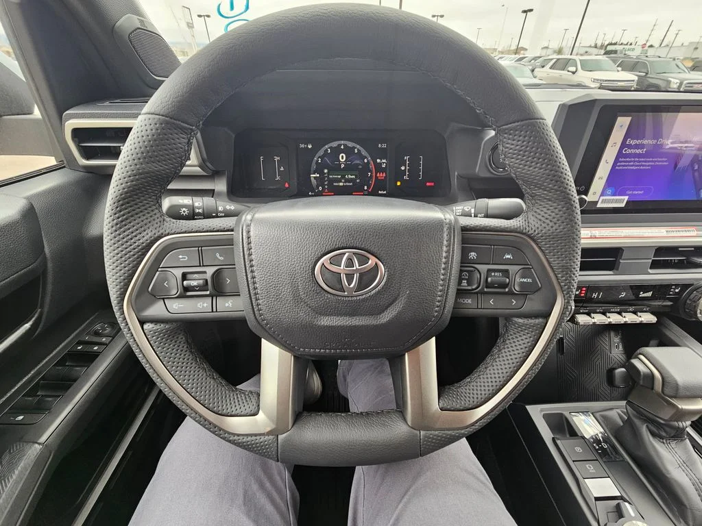 2026 Toyota Tacoma SR5 - Photo 11