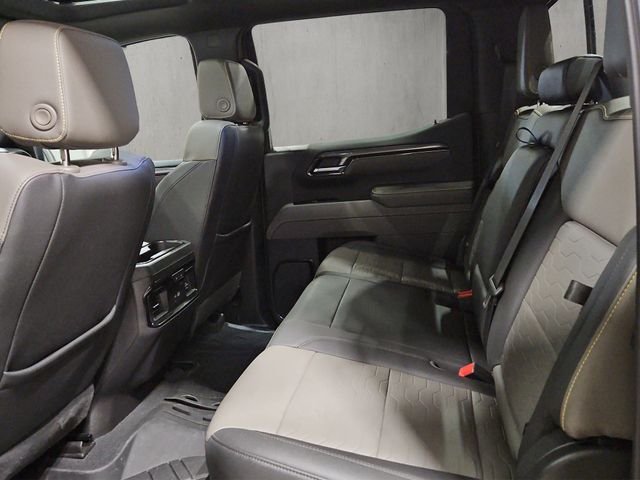 Used 2024 Gray Chevrolet ZR2 image 22