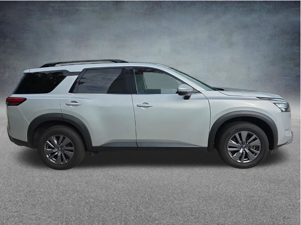Used 2024 Silver Nissan SV image 10