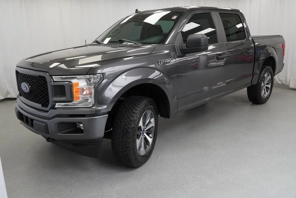 Used 2020 Gray Ford XL image 4