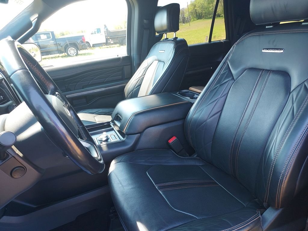 Used 2022 Black Ford Platinum image 17