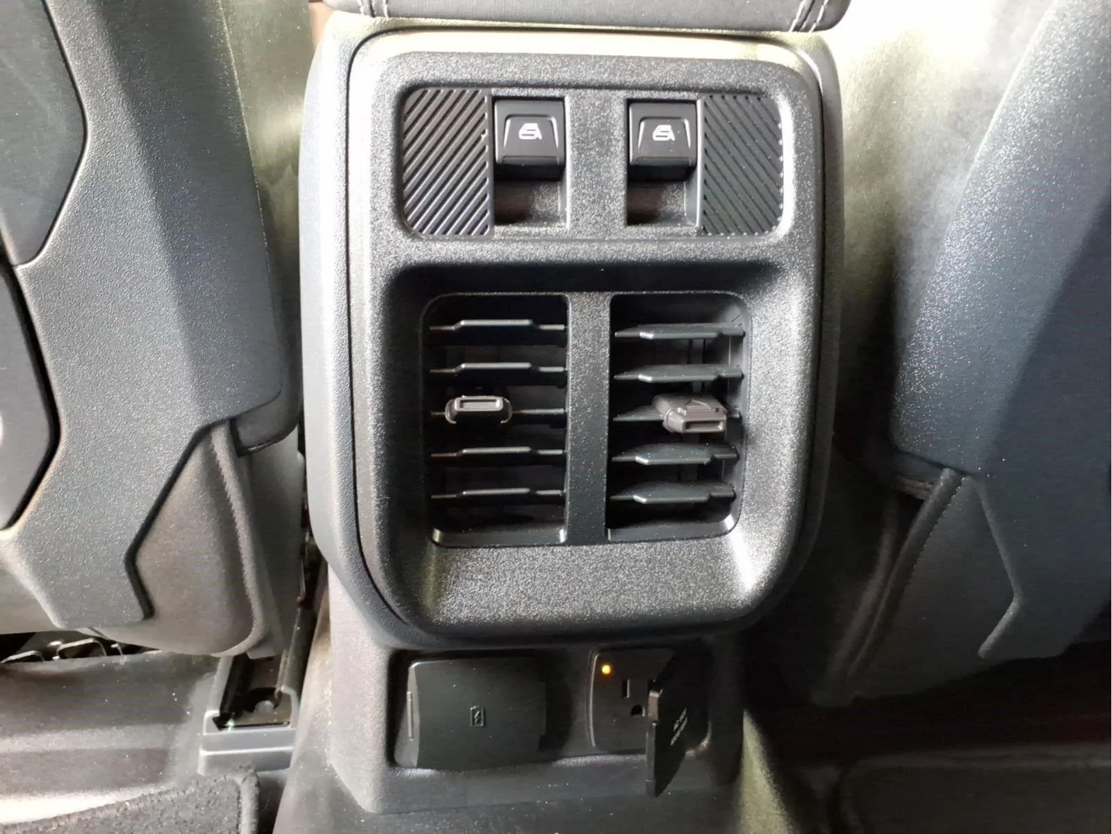 Used 2025 Marsh Gray Ford Badlands image 11