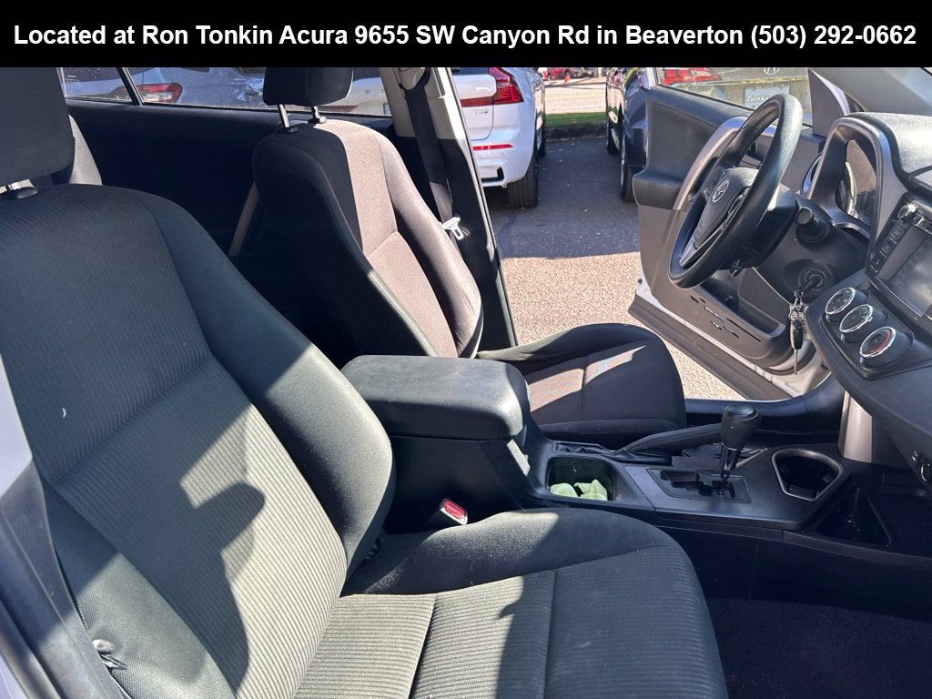 Used 2018 Super White Toyota LE image 12