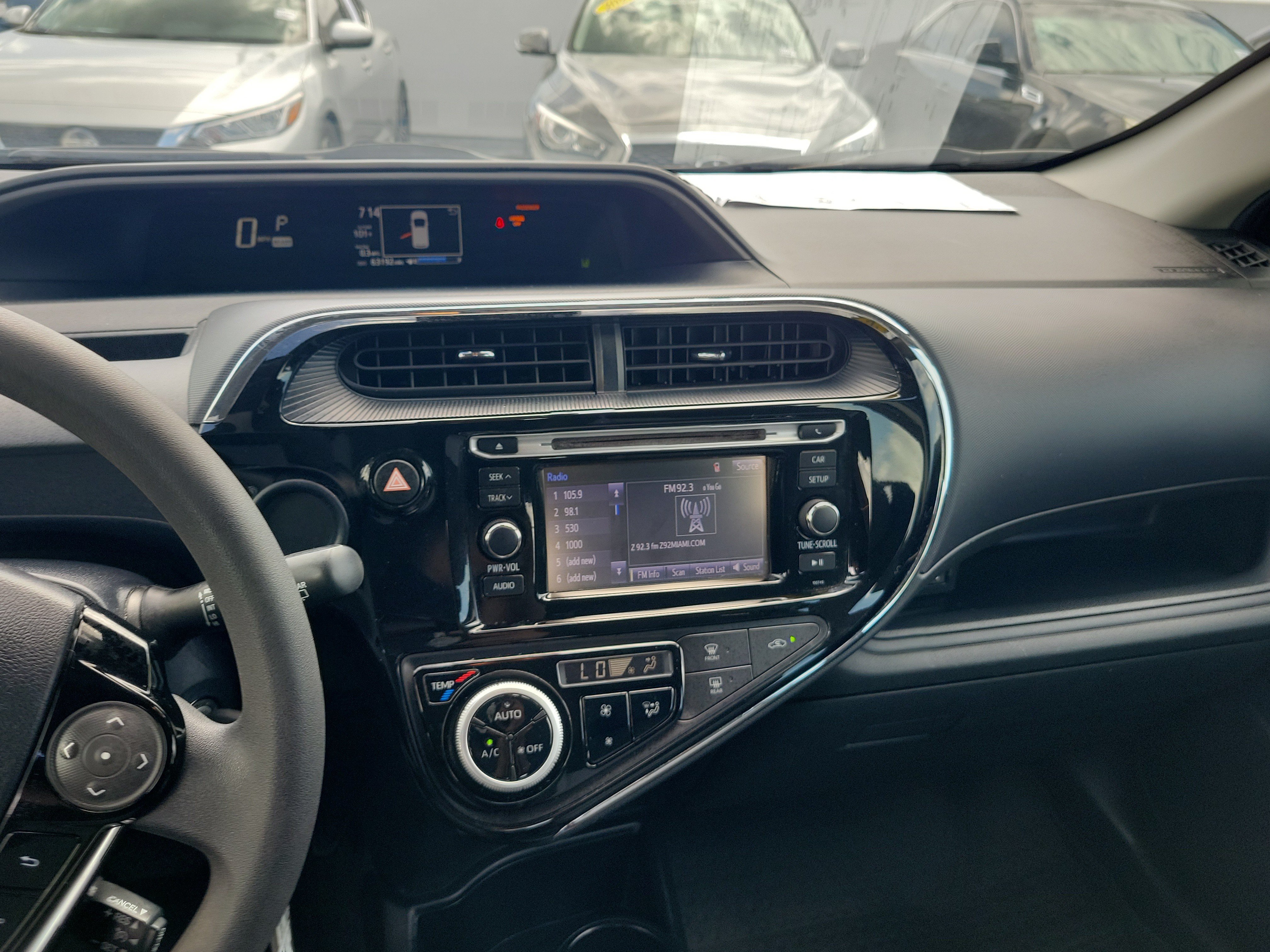 Used 2019 Magnetic Gray Metallic Toyota L image 17