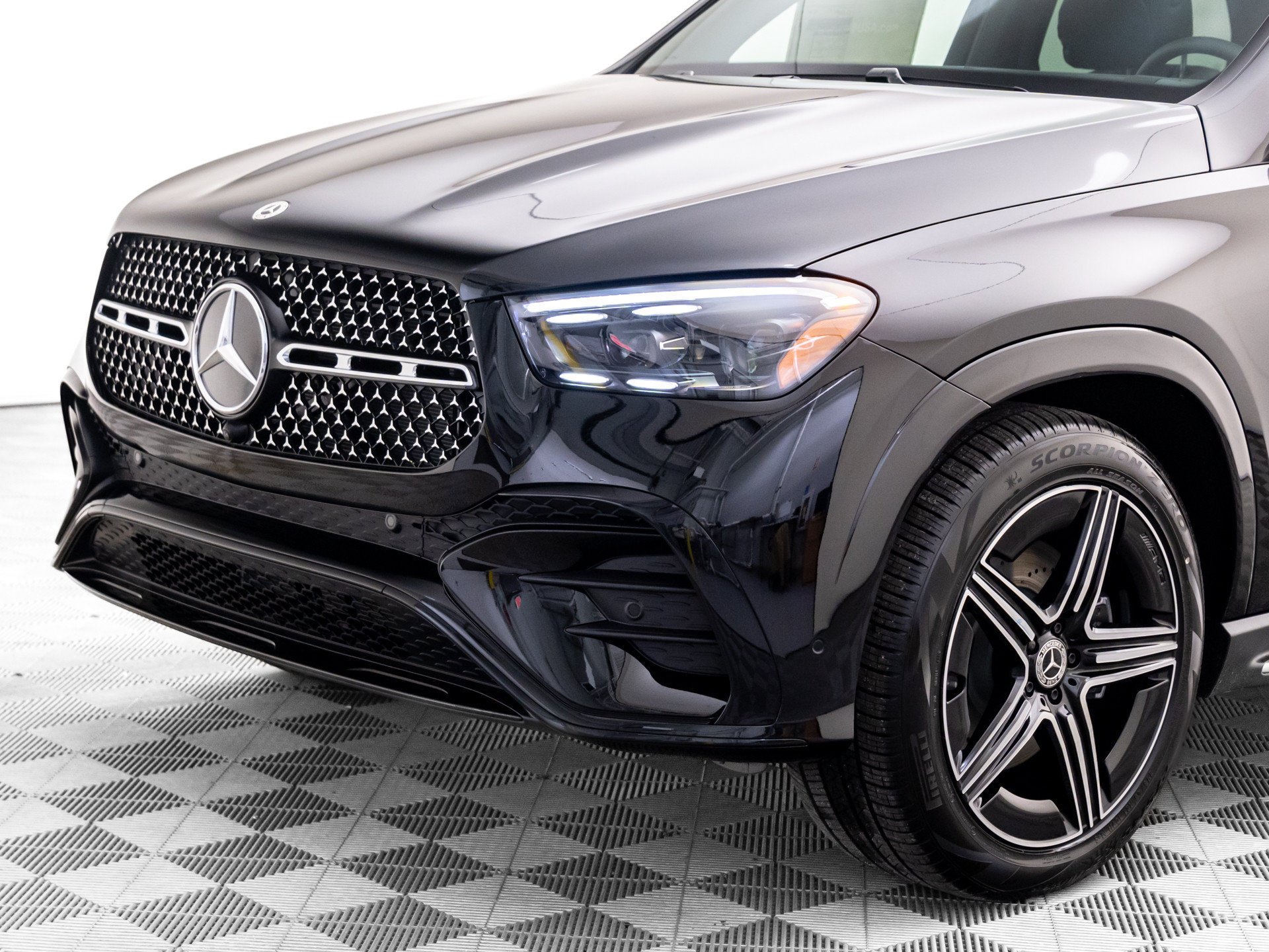 New 2026  Mercedes-Benz GLE 580 image 89