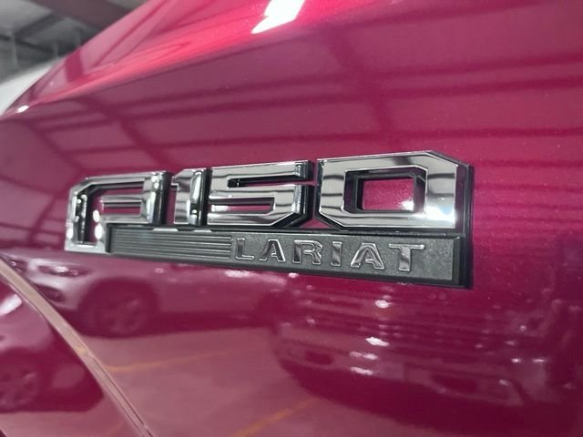 Used 2017 Red Ford Lariat image 36