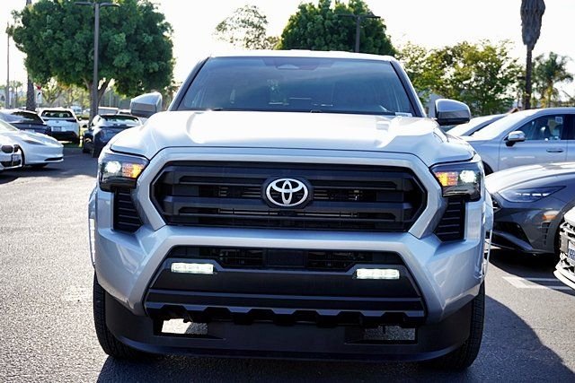 Used 2024 Silver Toyota SR5 image 4