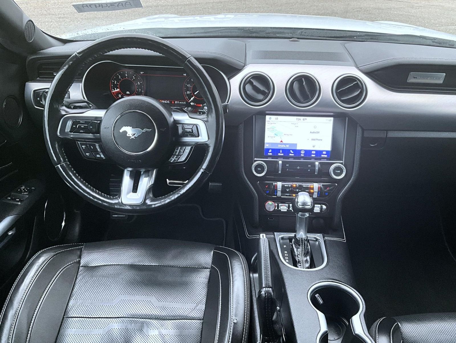 Used 2022 White Ford GT Premium image 13