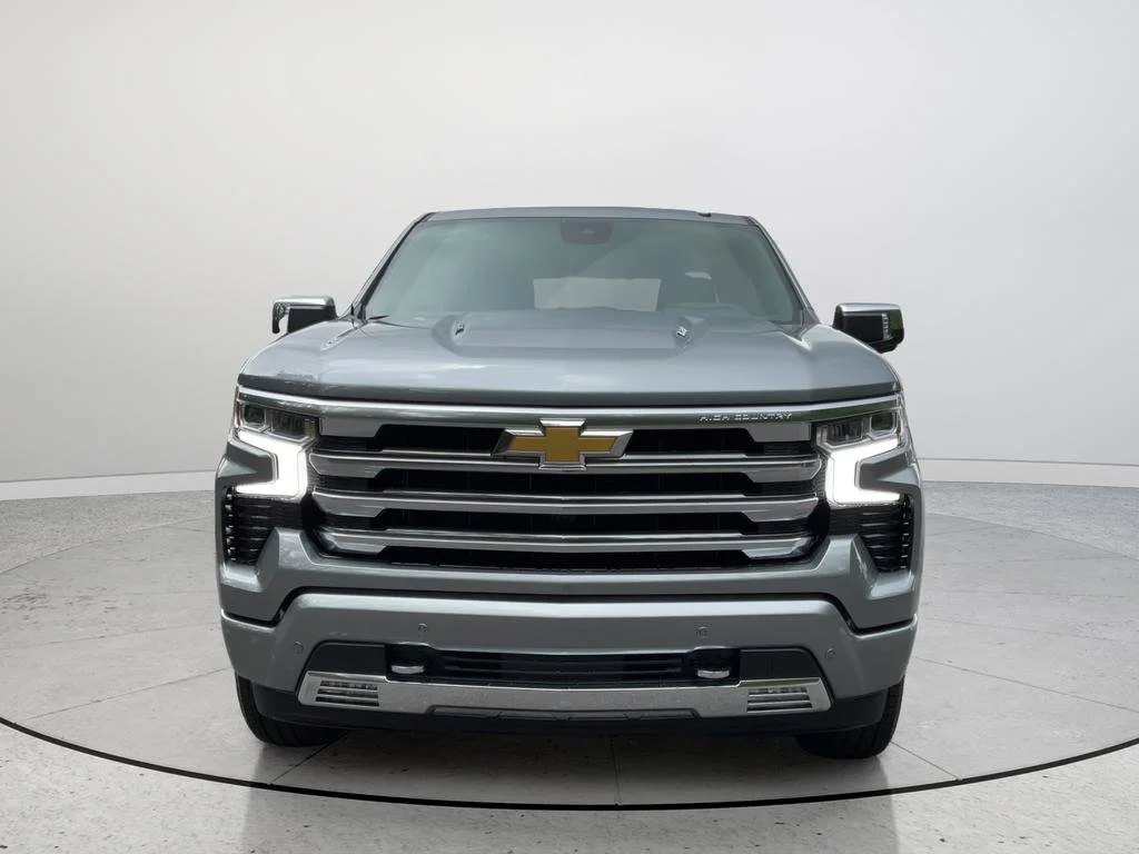 New 2026 Chevrolet Silverado 1500 High Country 4D Crew Cab