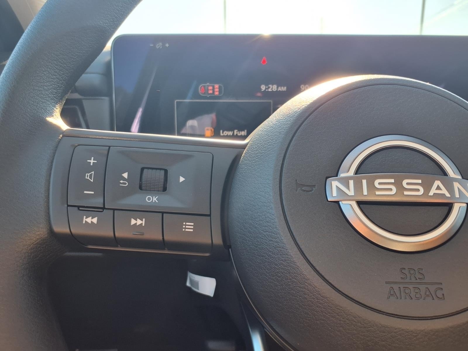 2027 Nissan Kicks photo 16 of 25