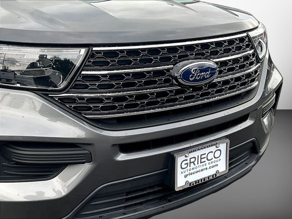 Used 2021 Gray Ford XLT image 35