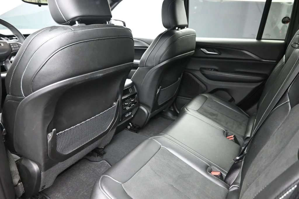 Used 2024 Red Jeep Altitude X image 13