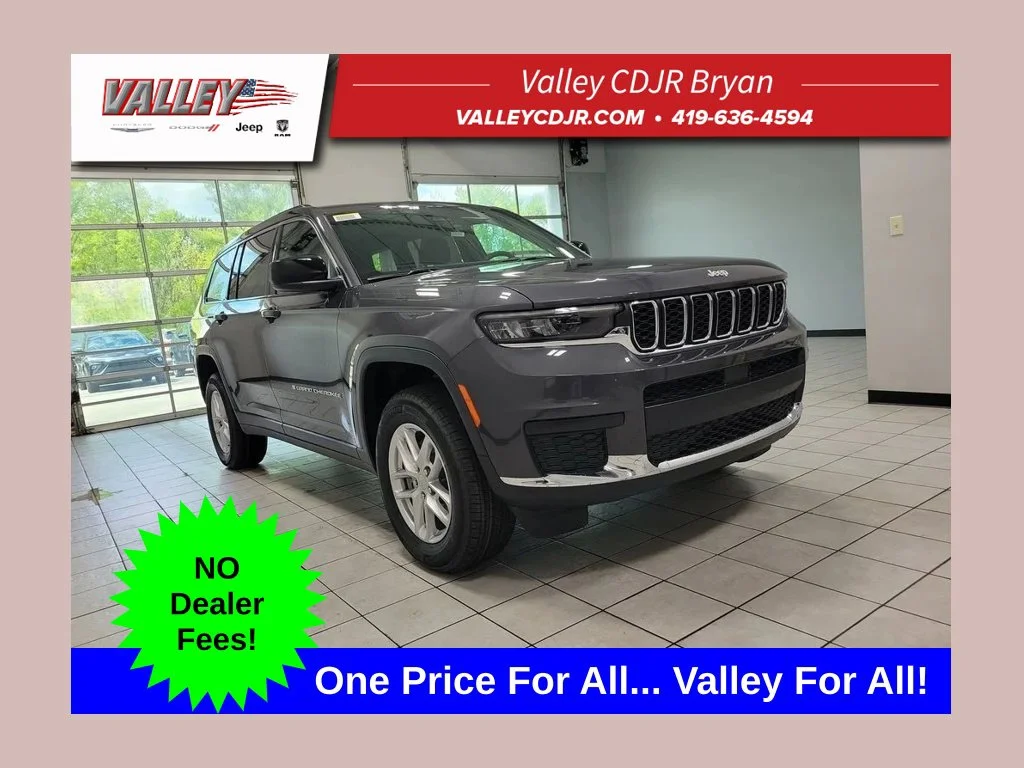 New 2026 Baltic Gray Metallic Clear-Coat Exterior Paint Jeep Laredo X image 1