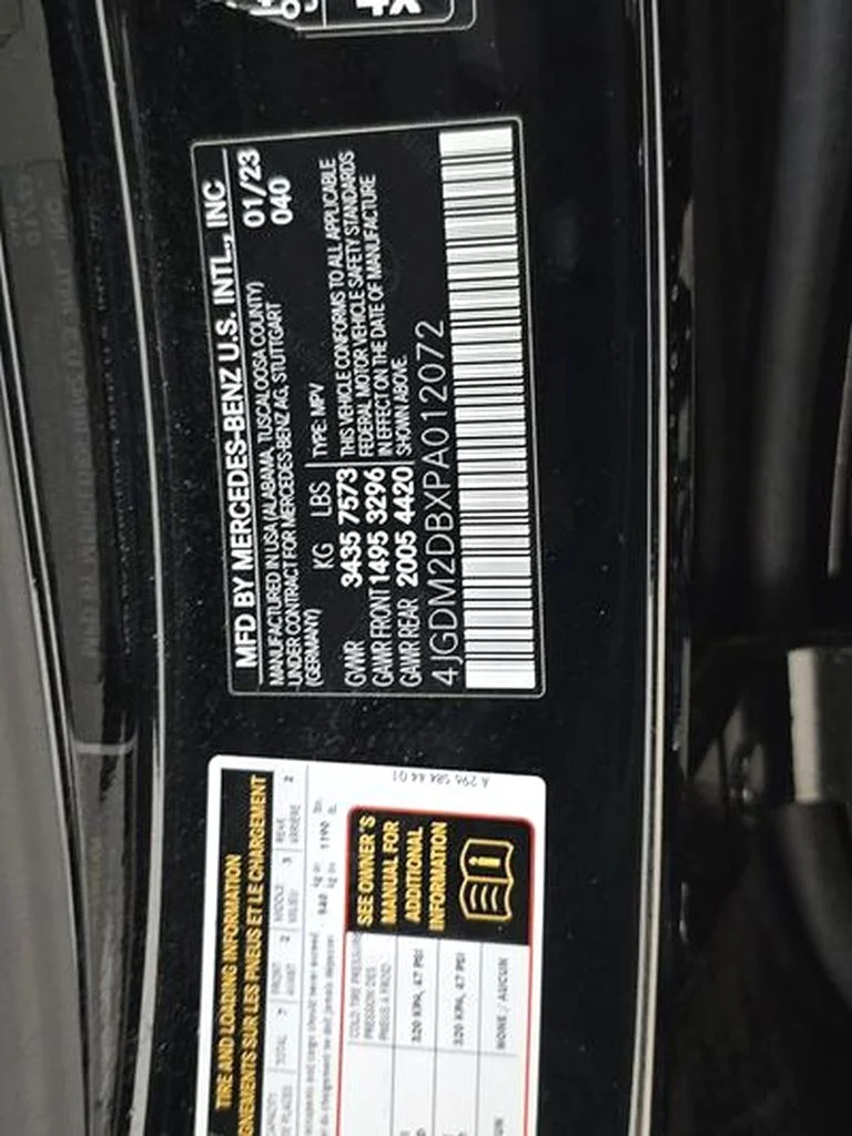 Used 2023 Black Mercedes-Benz 450 image 16