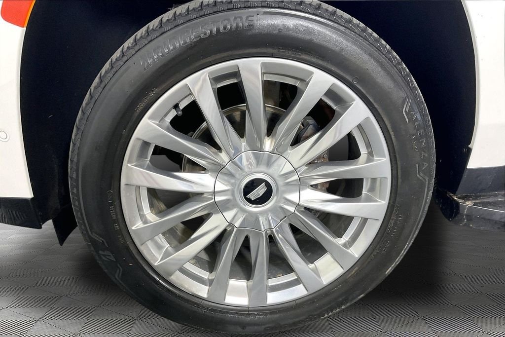 Used 2023 White Cadillac Premium Luxury image 31