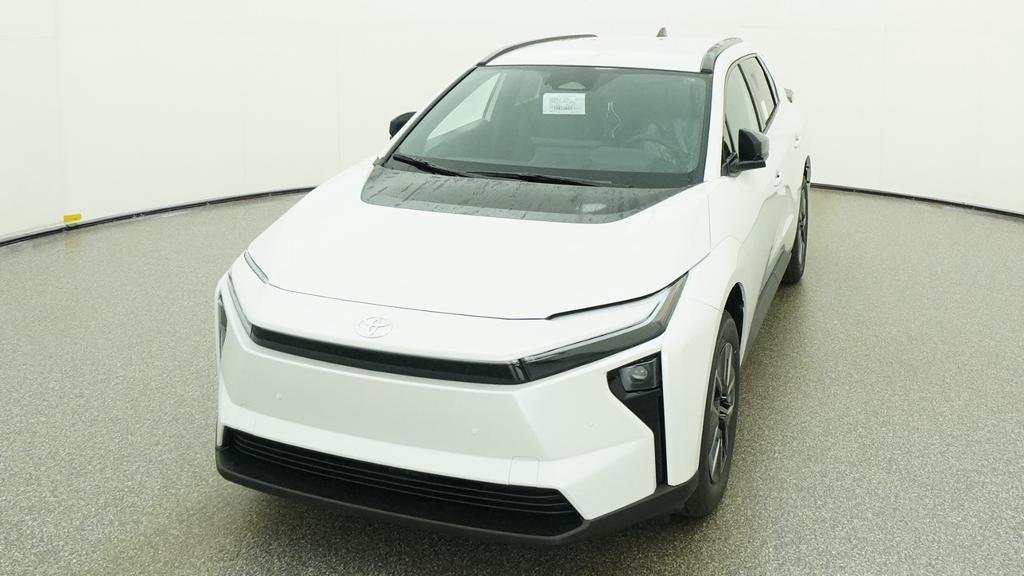 New 2026 Wind Chill Pearl Toyota XLE image 20