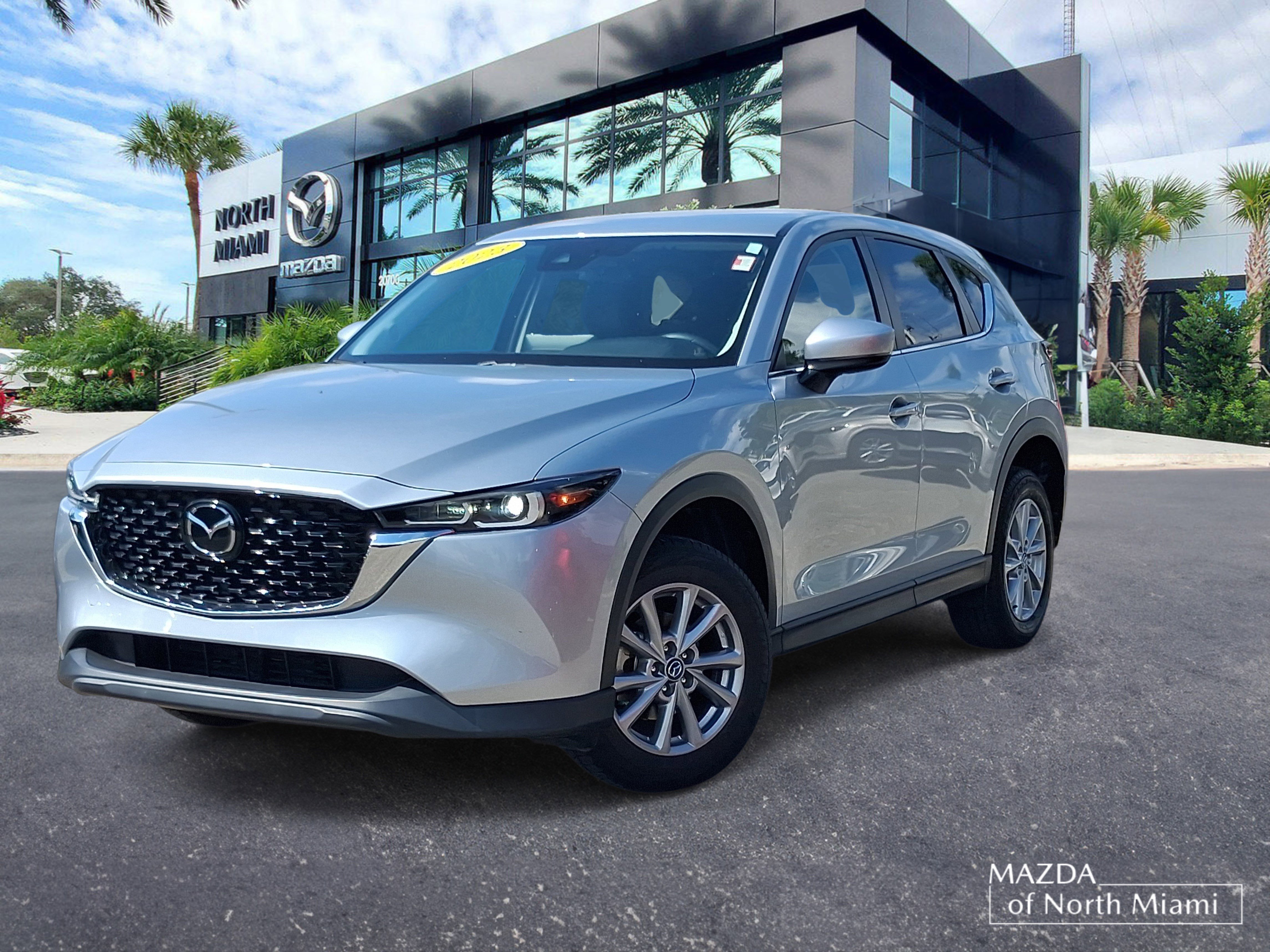2023 Mazda CX-5 S Select Package Auto AWD's photo