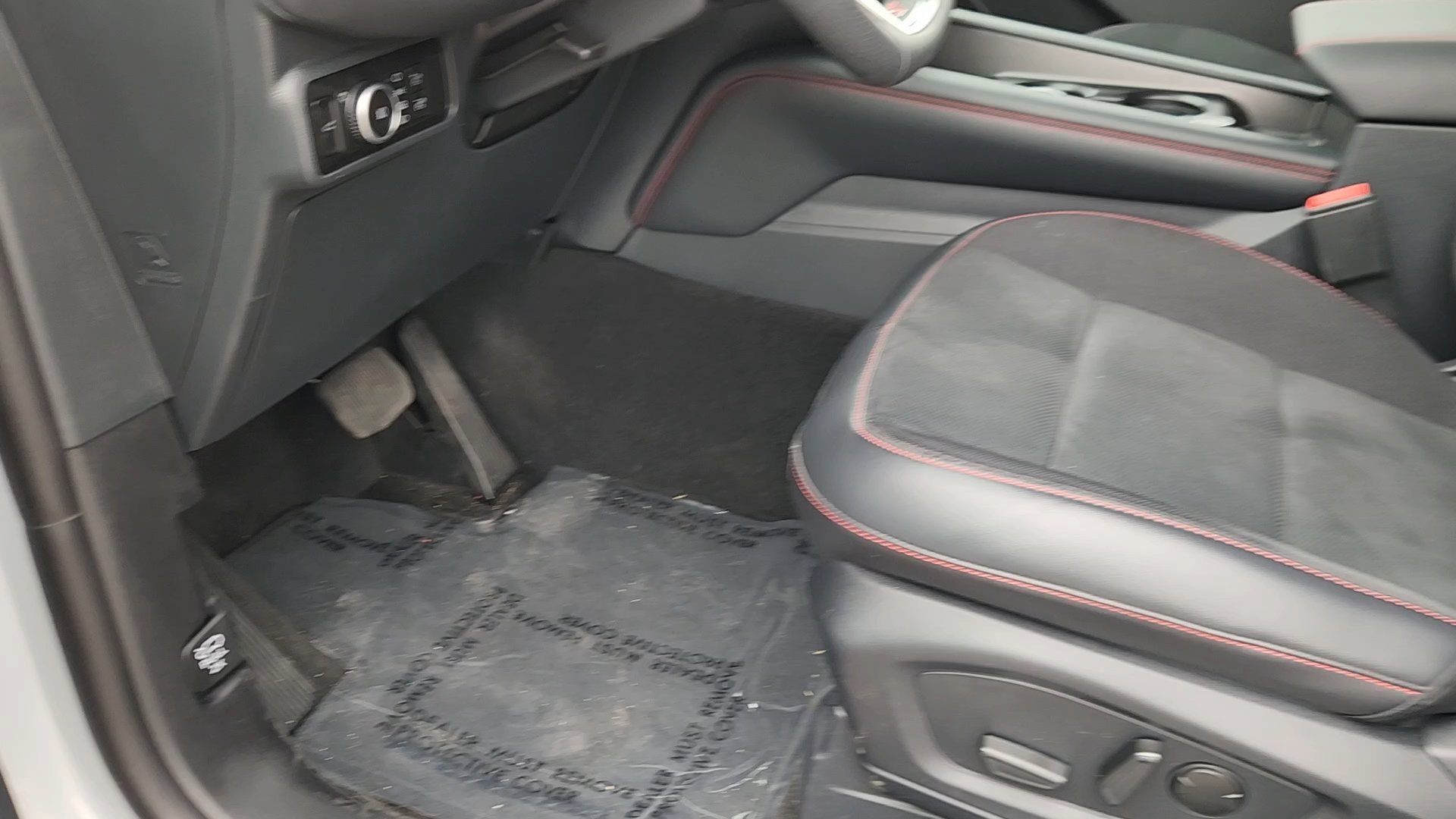 New 2026 Space White Metallic Ford ST image 30