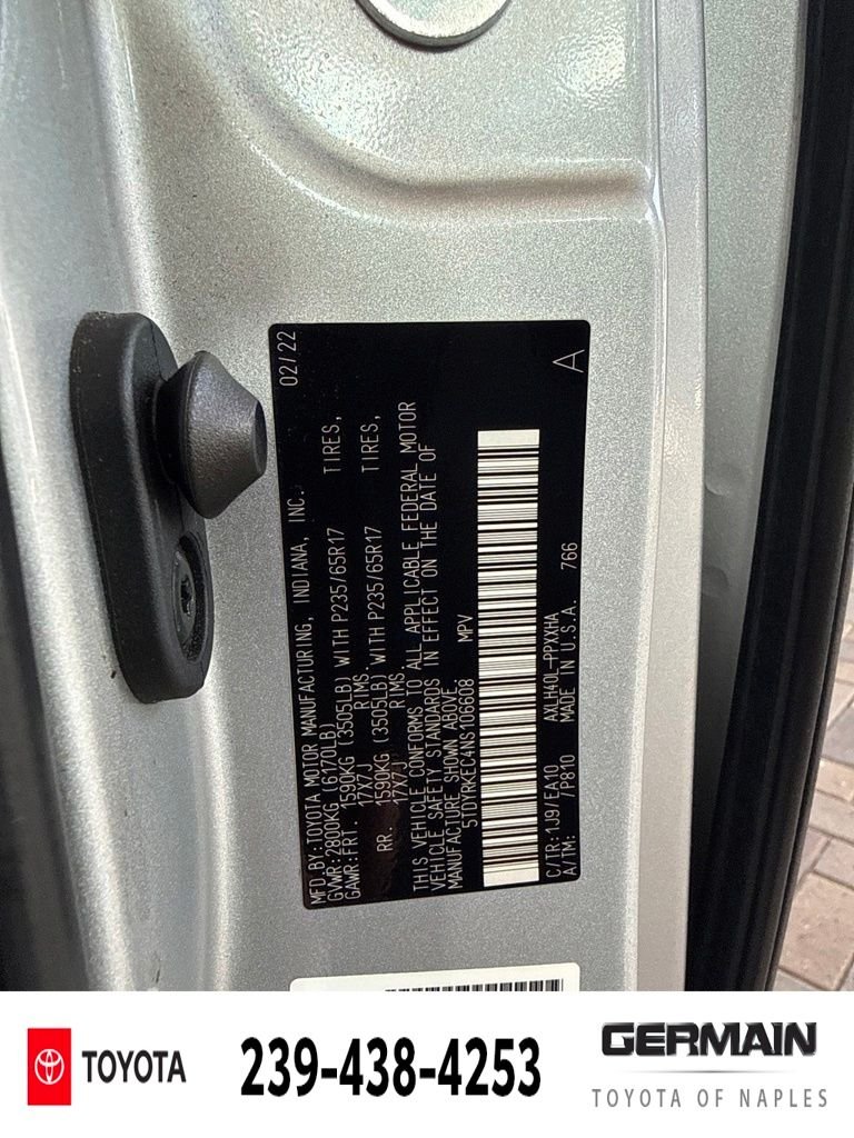 Used 2022 Silver Toyota XLE image 19