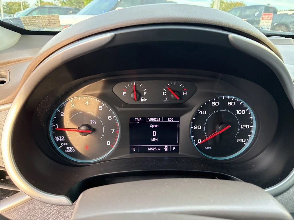 Used 2024 Gray Chevrolet LT image 17