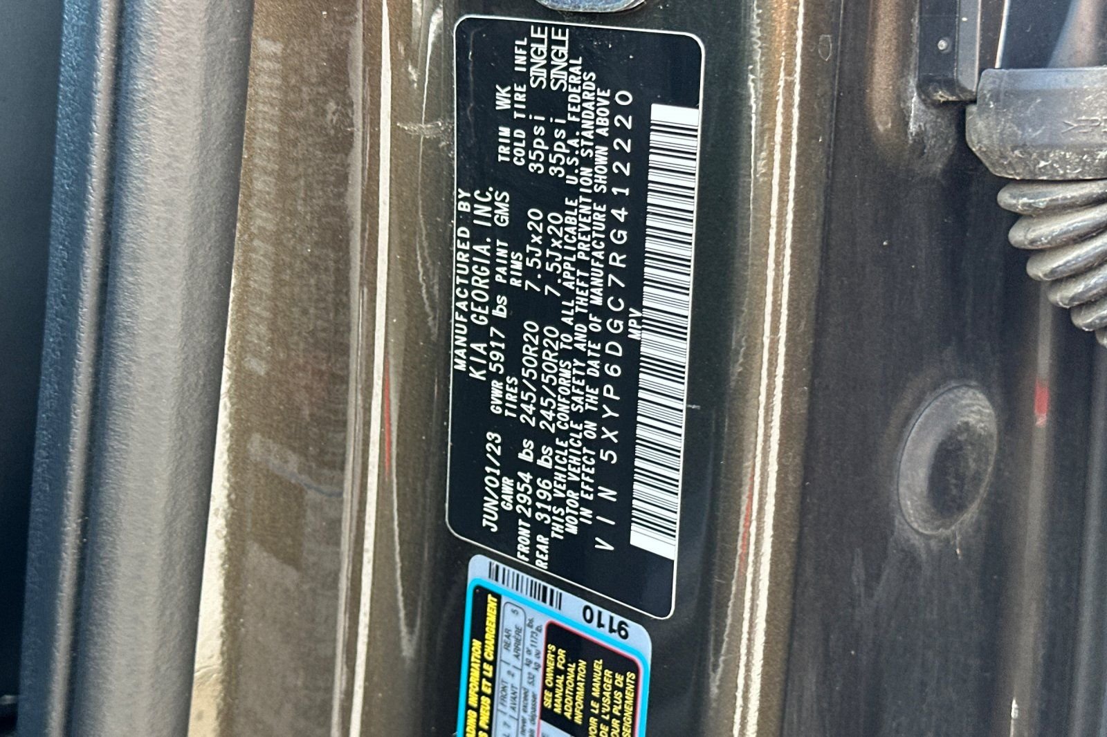 Used 2024 Green Kia S image 35