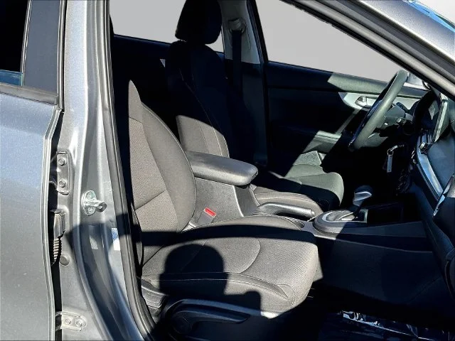 Used 2023 Gray Kia LXS image 30