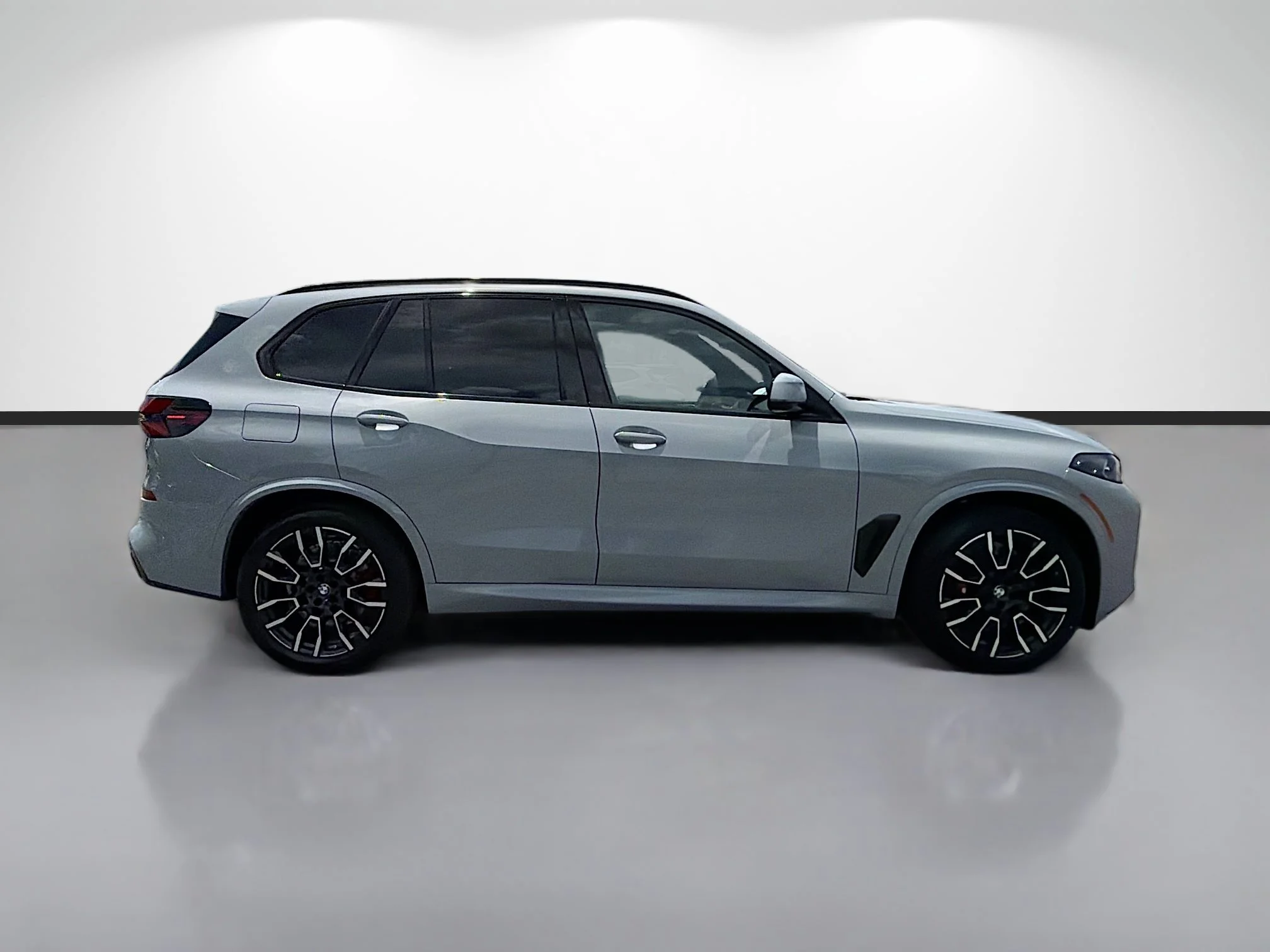 New 2026 Brooklyn Grey Metallic BMW xDrive50e image 2