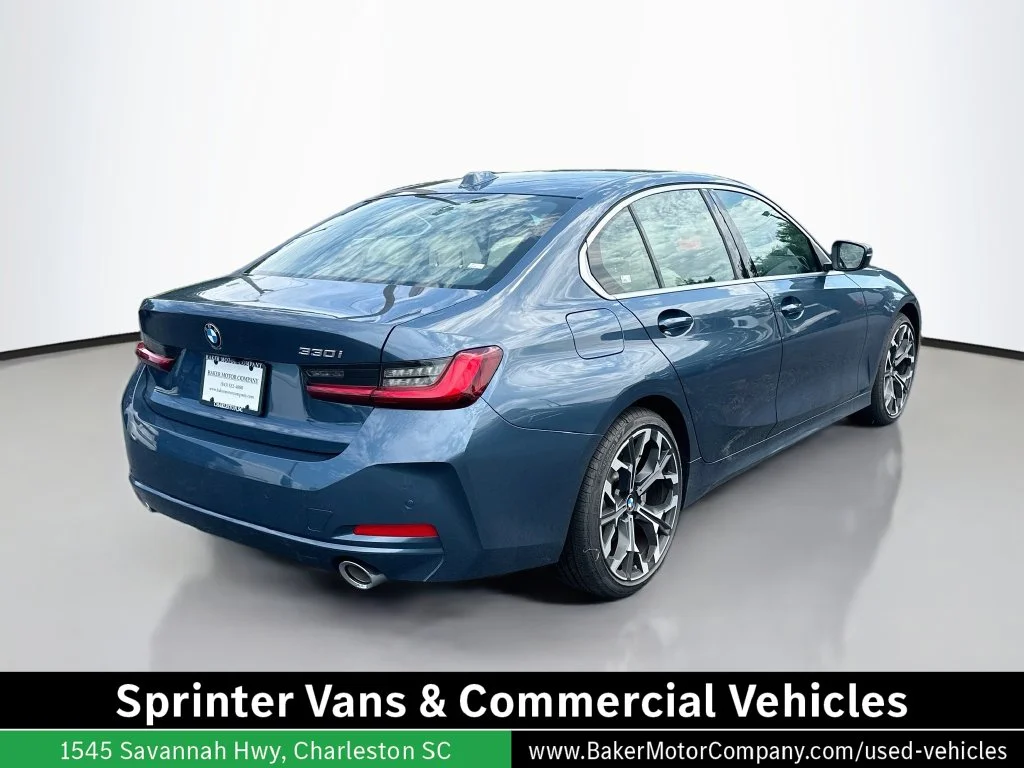 Used 2025 Blue BMW 330i image 9