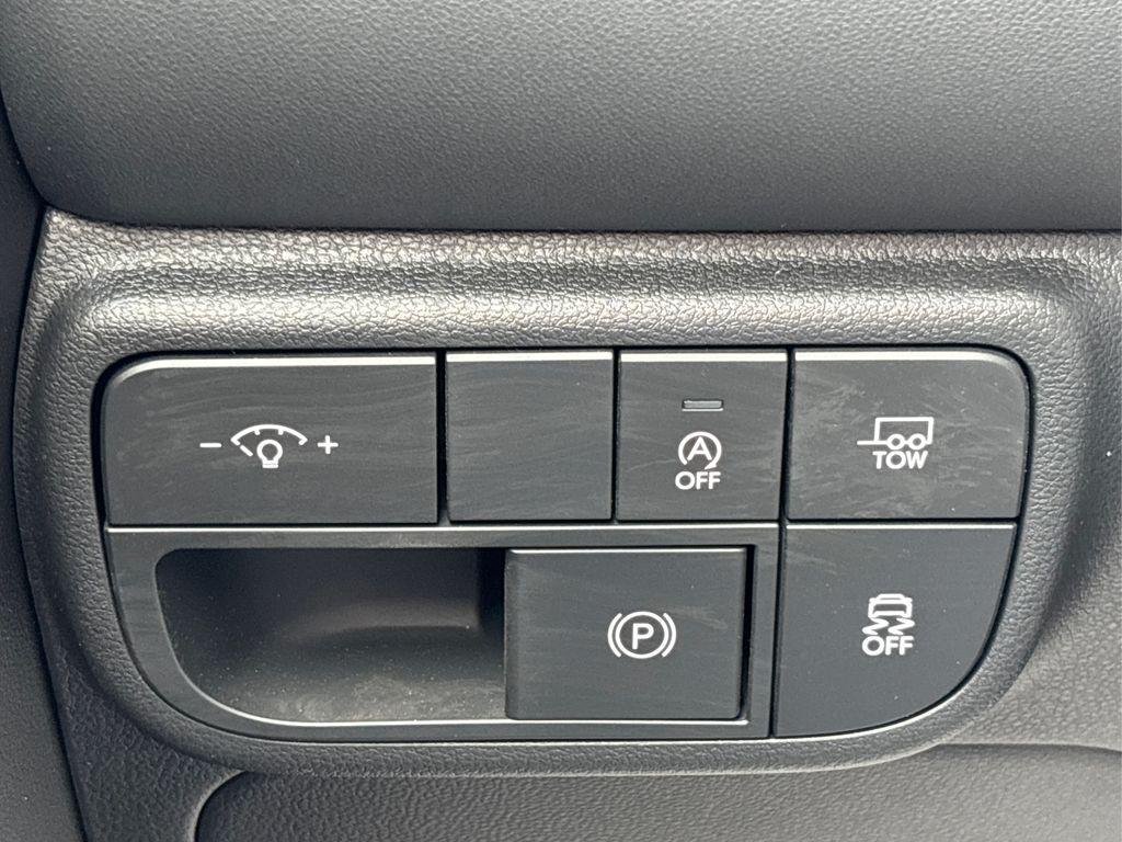 New 2026 White Hyundai SE AWD image 27