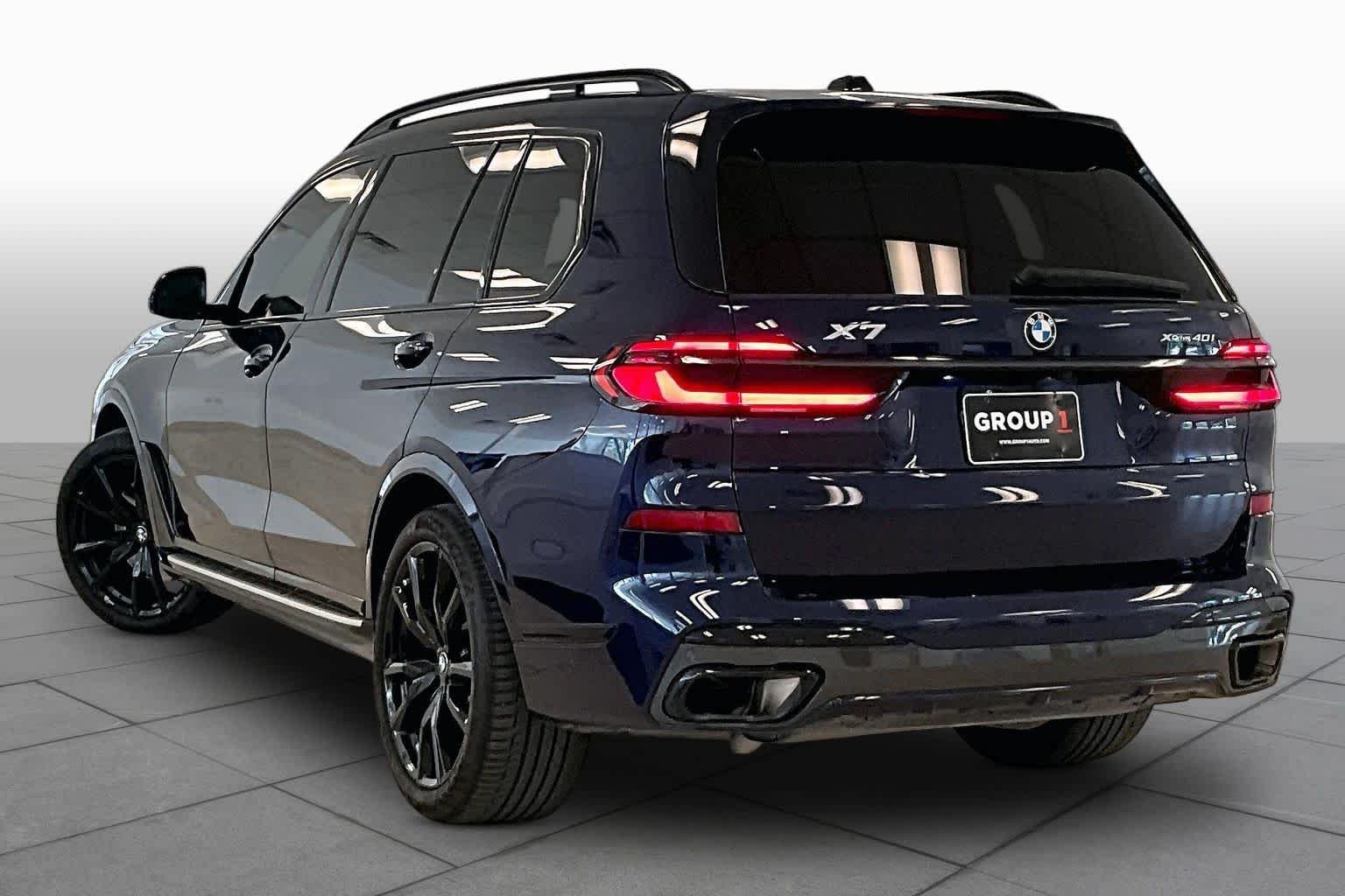 Used 2024 Tanzanite Blue II Metallic BMW xDrive40i image 11