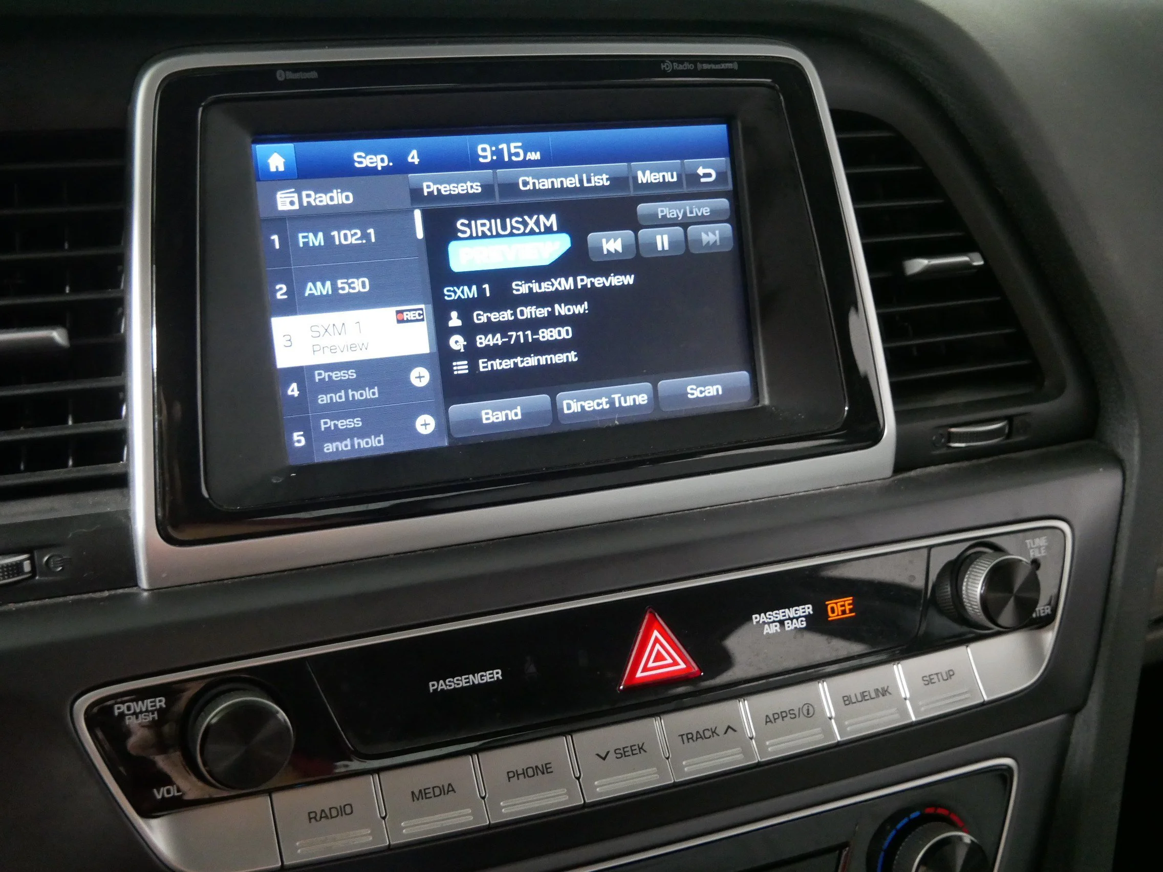 Used 2018 Phantom Black Hyundai SEL image 22