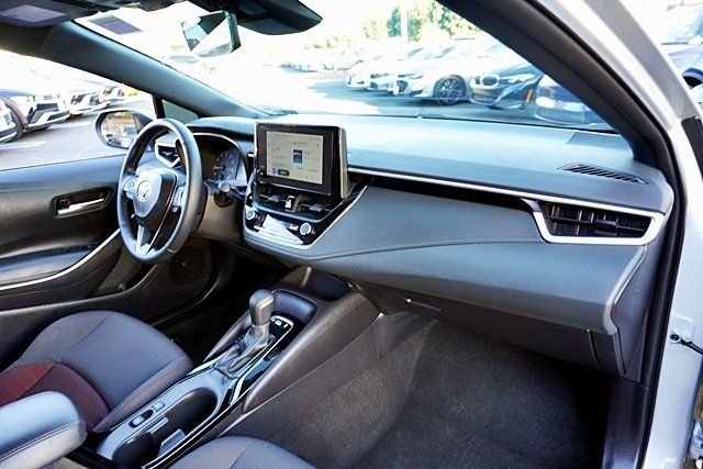 Used 2025 Silver Toyota SE image 9