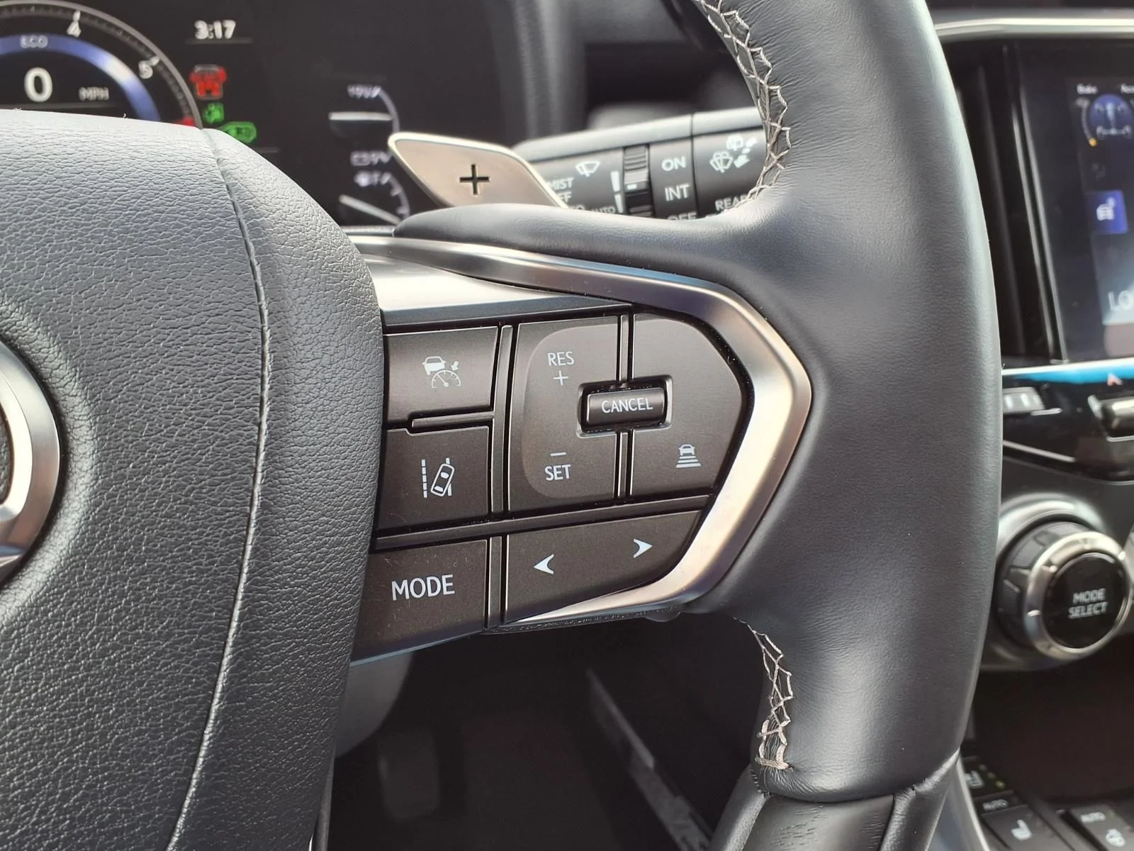 Used 2024 Gray Lexus 600 Luxury image 21