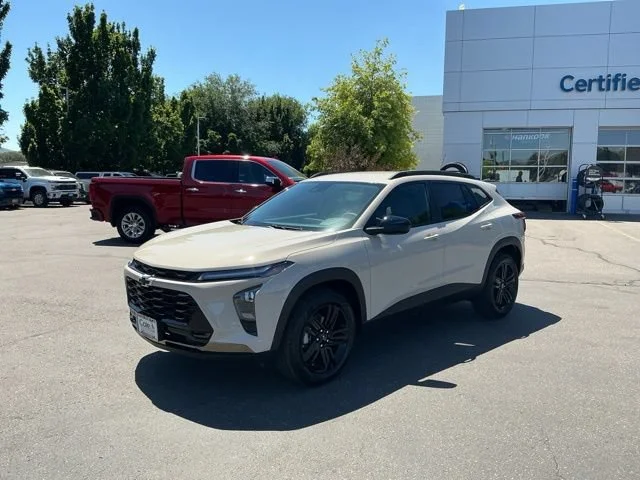 2026 Chevrolet Trax Activ - Photo 8