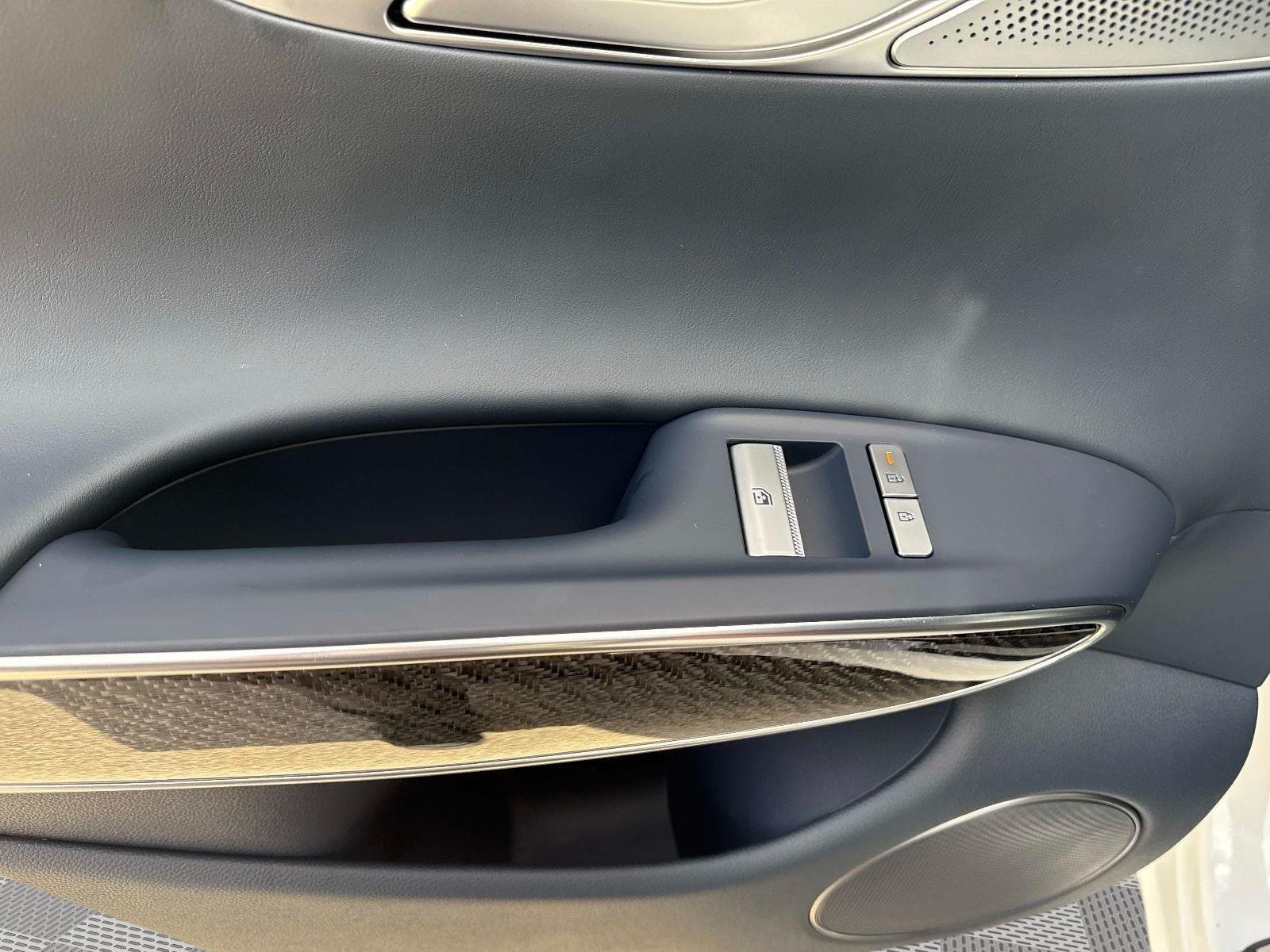 2026 GENESIS GV70 Sport Prestige - Photo 12