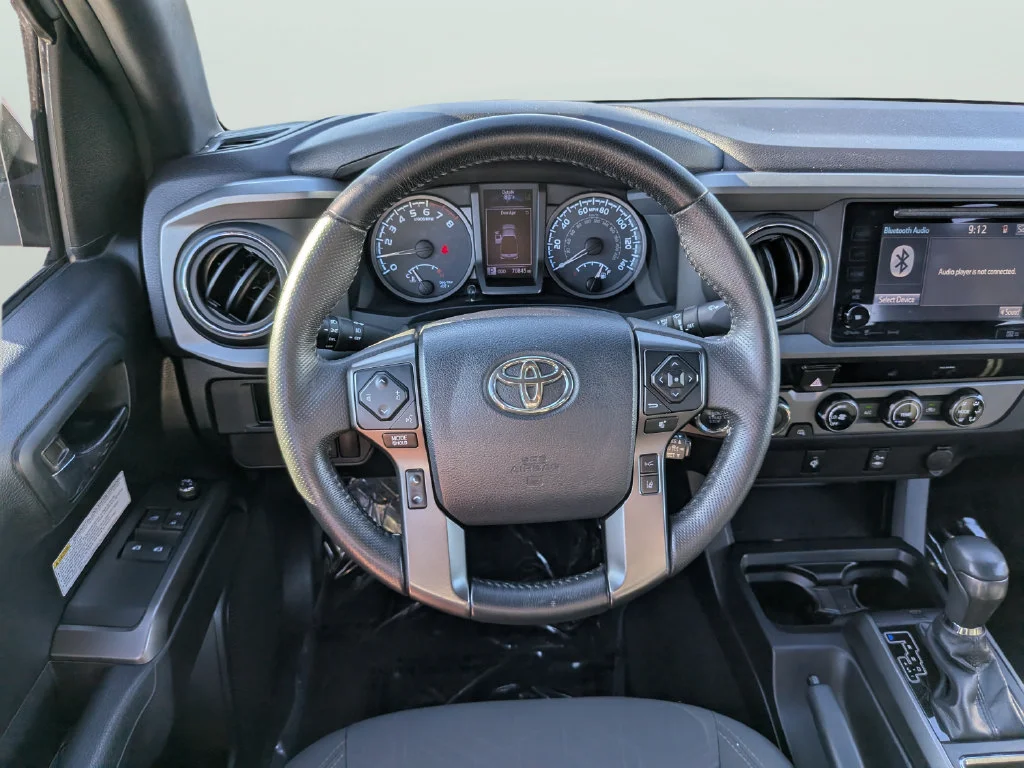 Used 2018 Silver Toyota TRD Off-Road image 13