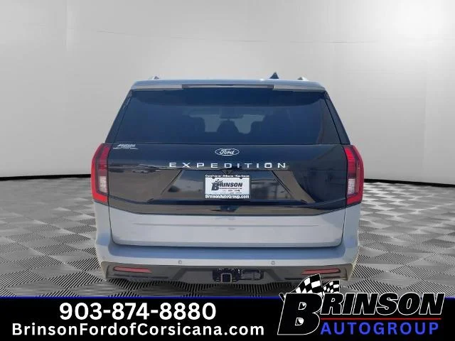 New 2027 Glacier Gray Metallic Tri-Coat Ford Active image 25