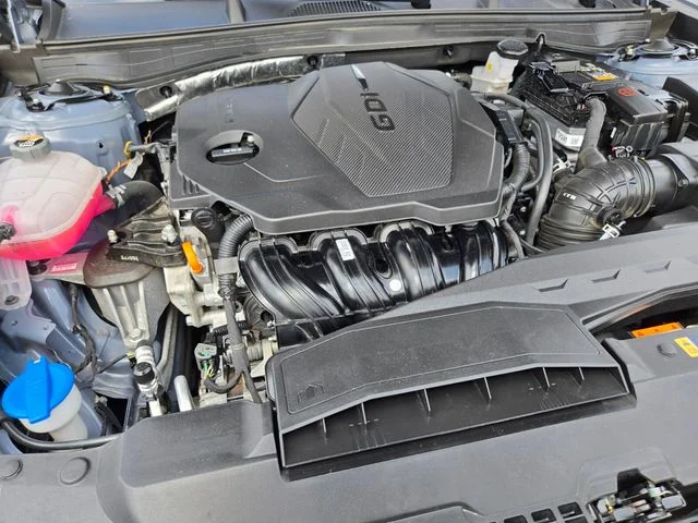 Used 2025 Blue Hyundai SEL image 21