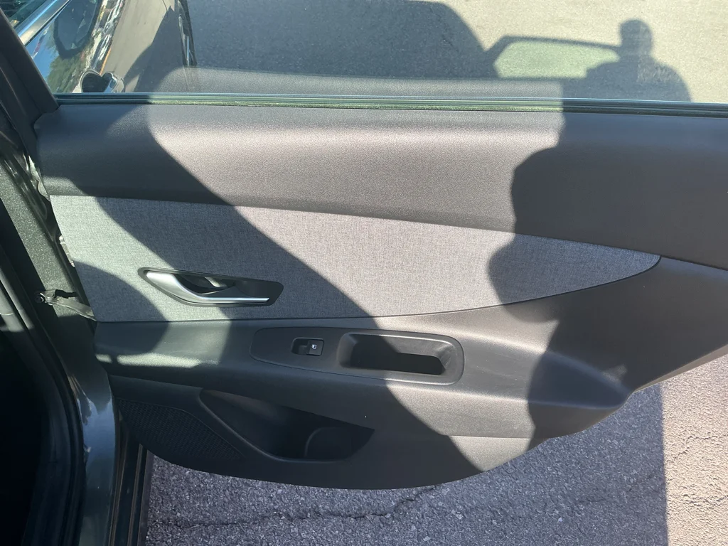 Used 2024 Amazon Gray Hyundai Limited image 16