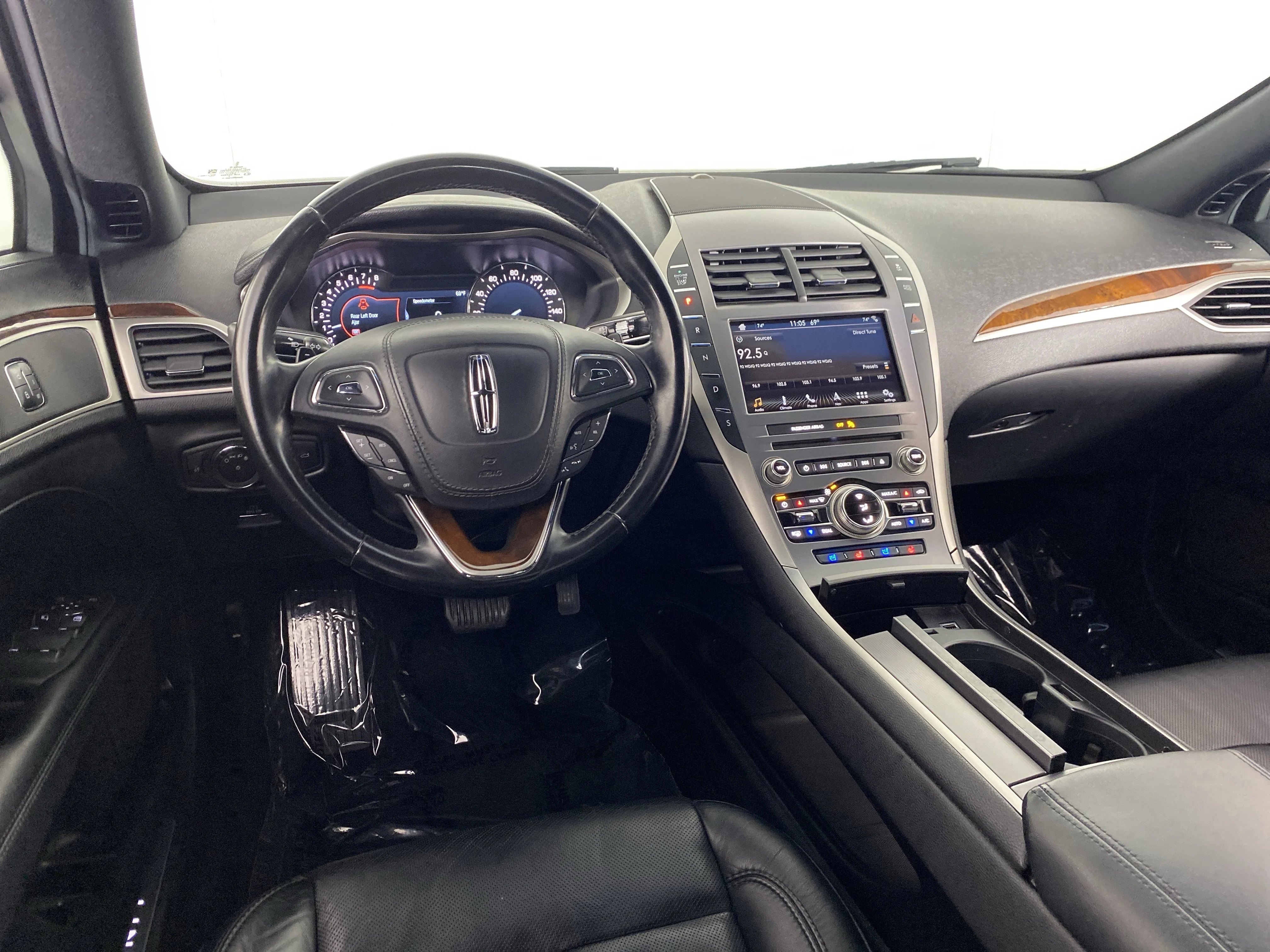 Used 2017 Ingot Silver Lincoln Reserve image 20
