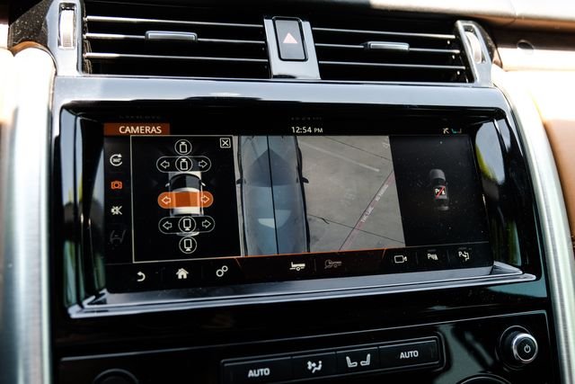 Used 2019 White Land Rover HSE Luxury image 30