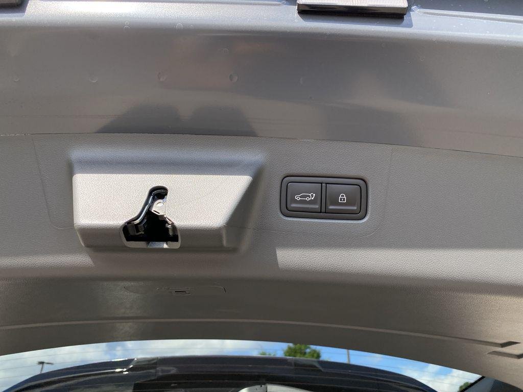 New 2026 Ecotronic Gray Hyundai Limited FWD image 37