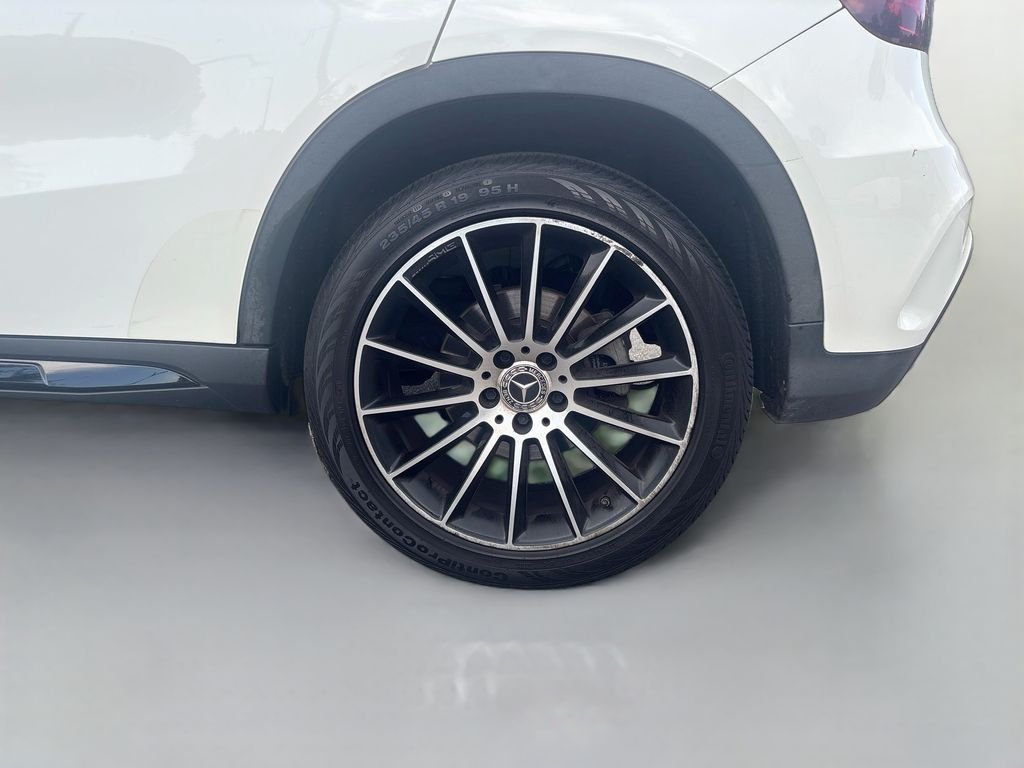 Used 2018  Mercedes-Benz GLA 250 image 11