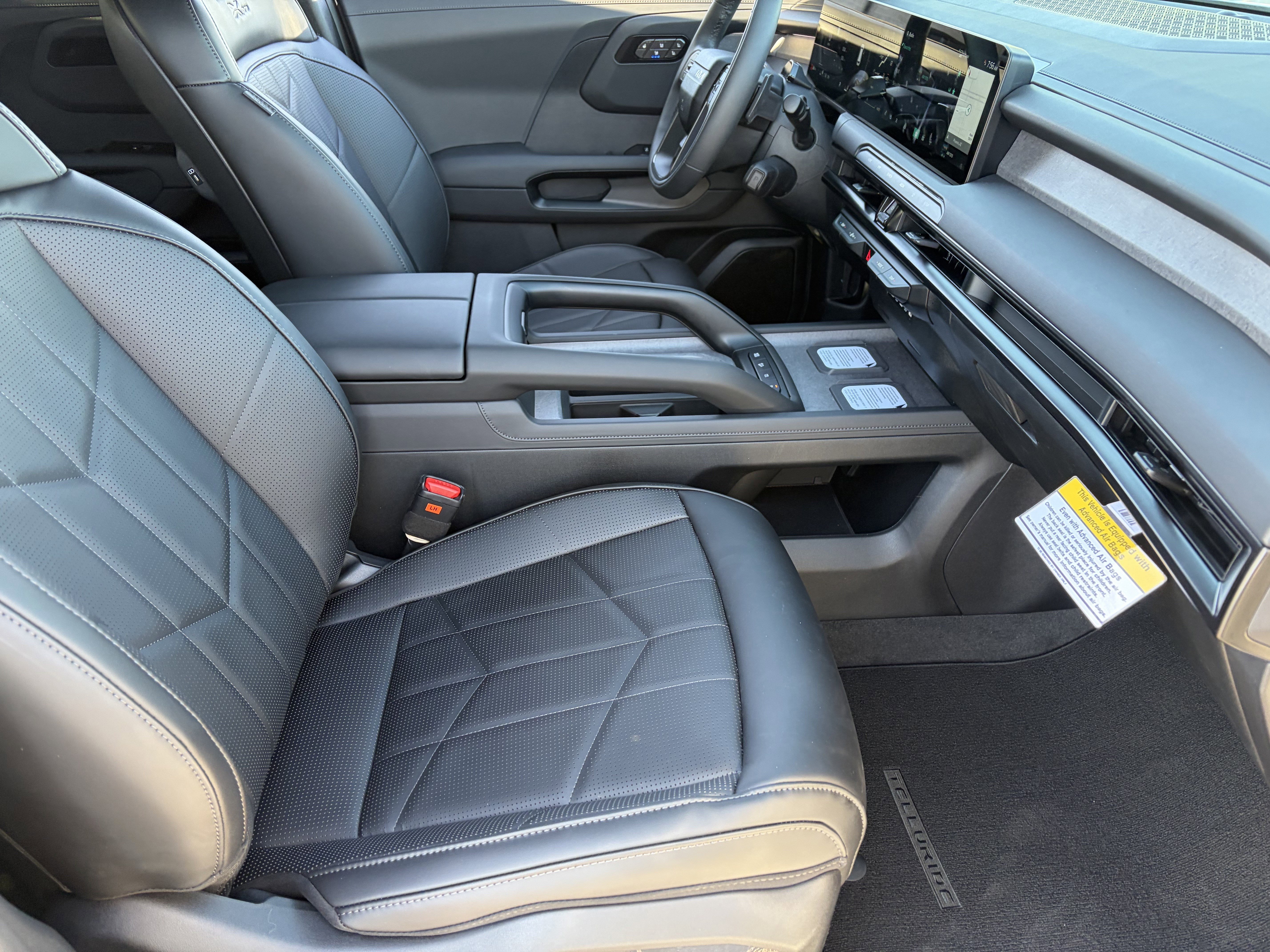 New 2027 Glacial White Pearl Kia X-PRO SX image 9
