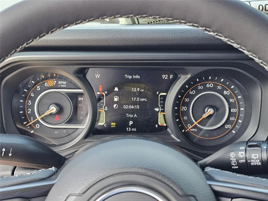 New 2026 Tuscadero Pearlcoat Jeep Sport S image 23