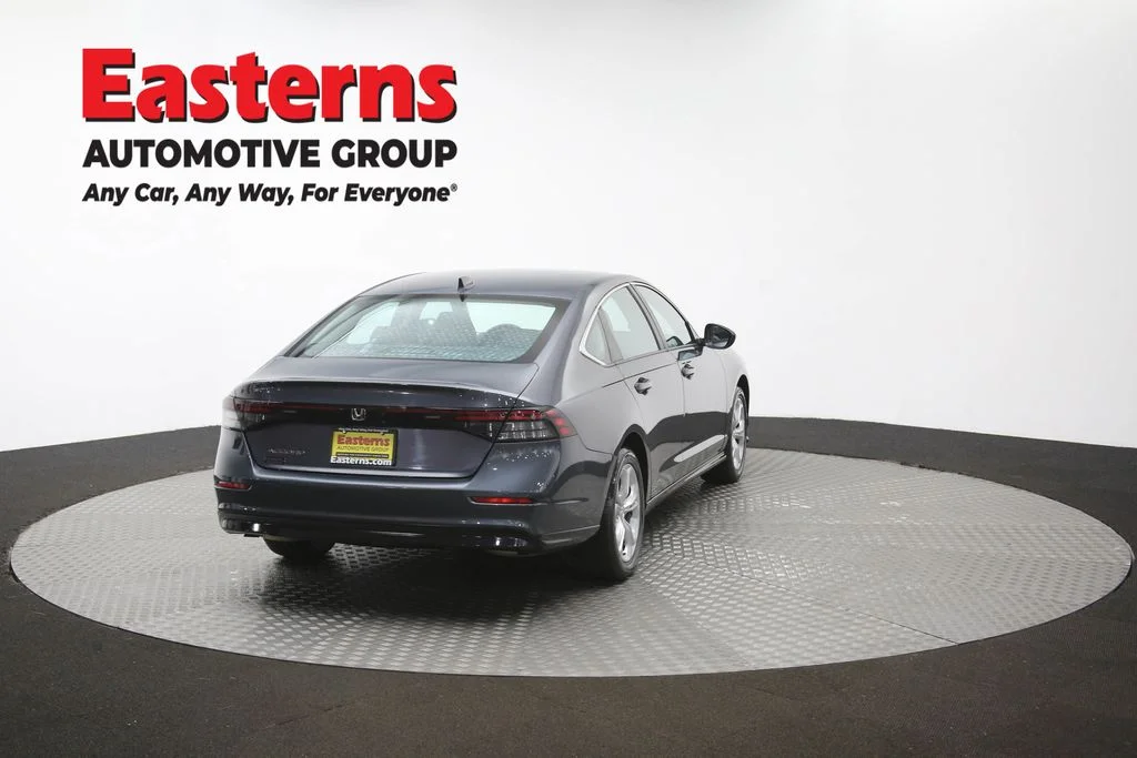 Used 2023 Gray Honda LX image 37