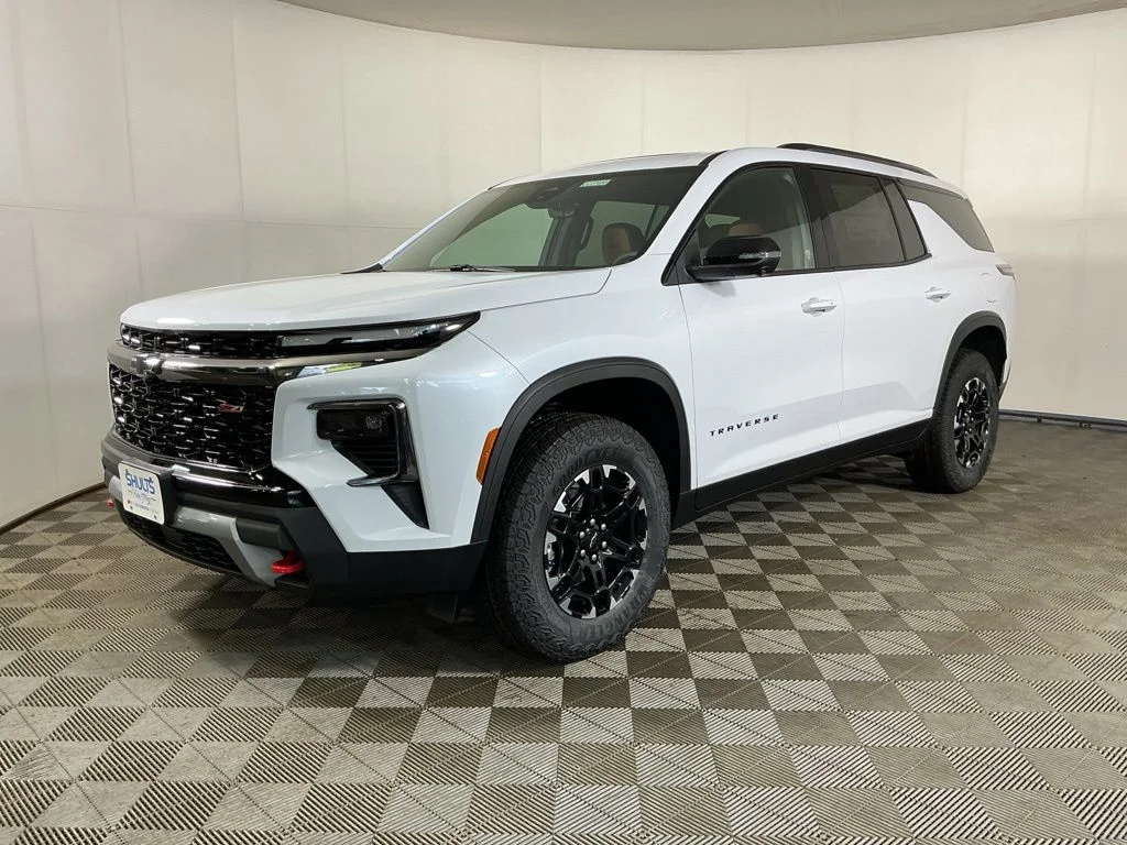 New 2027 White Chevrolet Z71 image 3