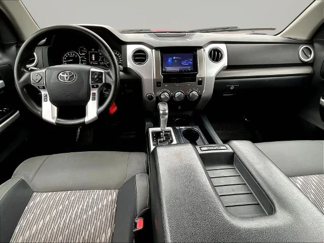 Used 2018 Red Toyota SR5 image 8