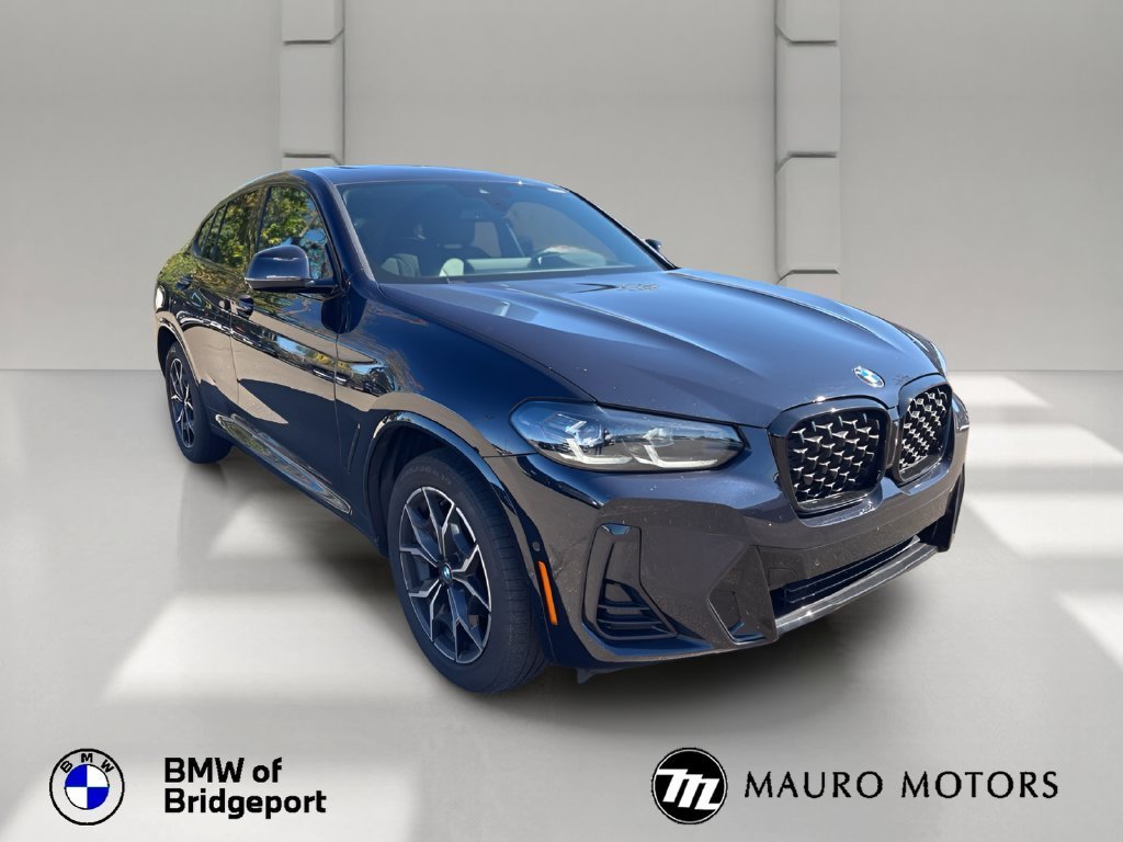 Used 2024 Black BMW xDrive30i image 8